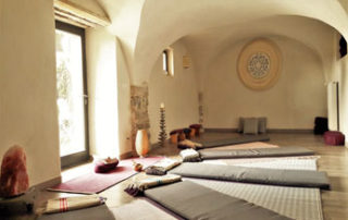 yoga saou